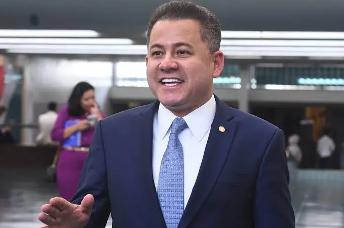 Deputado pede apuração após interrupção de pregação na Praça da Sé